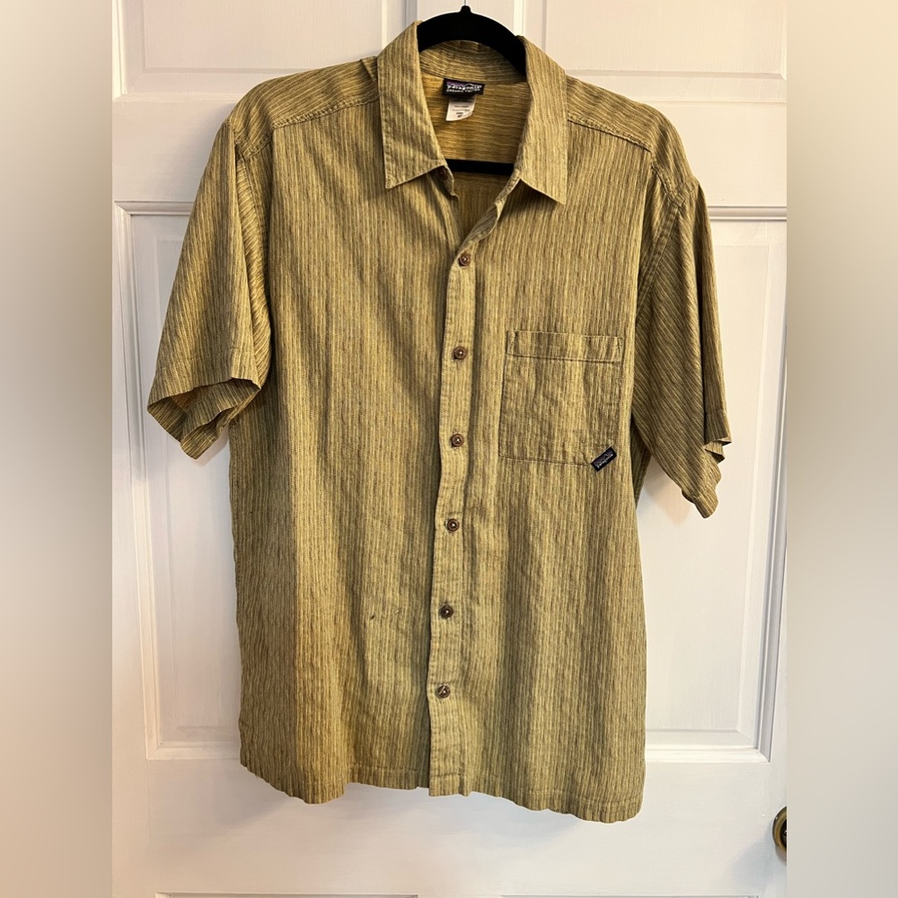 Short sleeve Patagonia button up